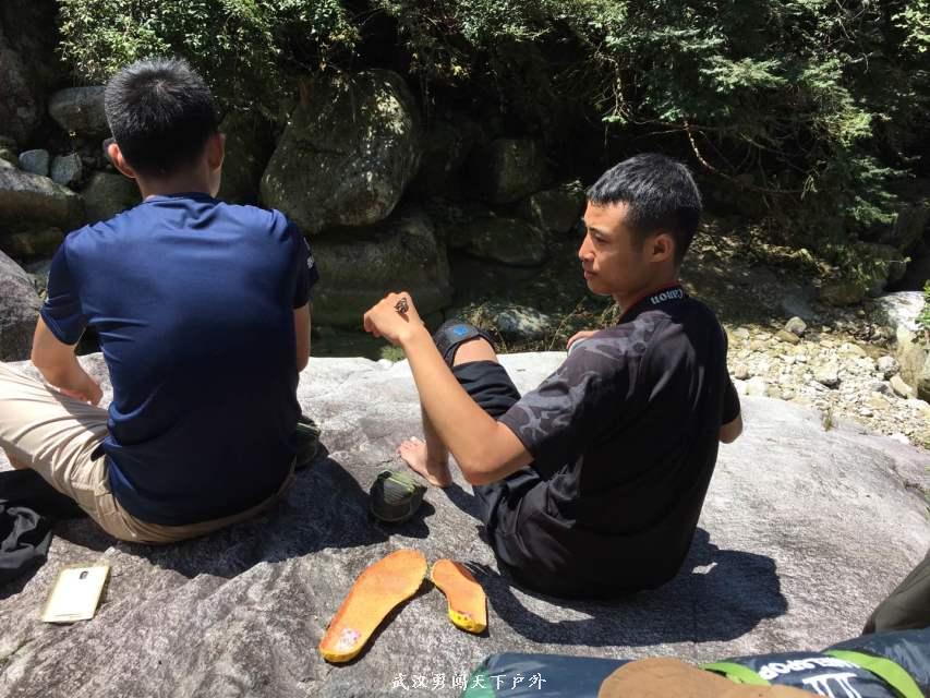 e9007badb5171665247211cfdf8c430c_big