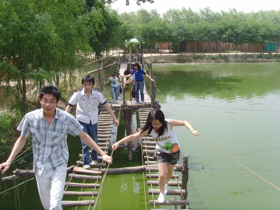 6f87bed4b8401c04a08bb732