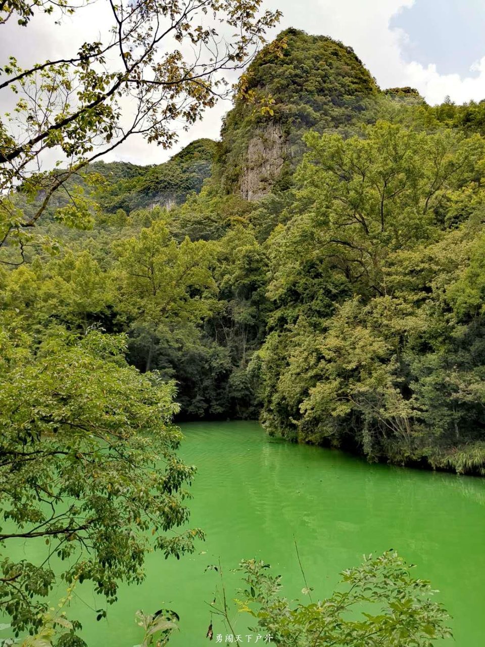 eb_8BdjGL2mSo3c-CN2E4guehrcXgs4wZy6ir0ZnMiB0RYdml1JSEILqaYJp2WgC