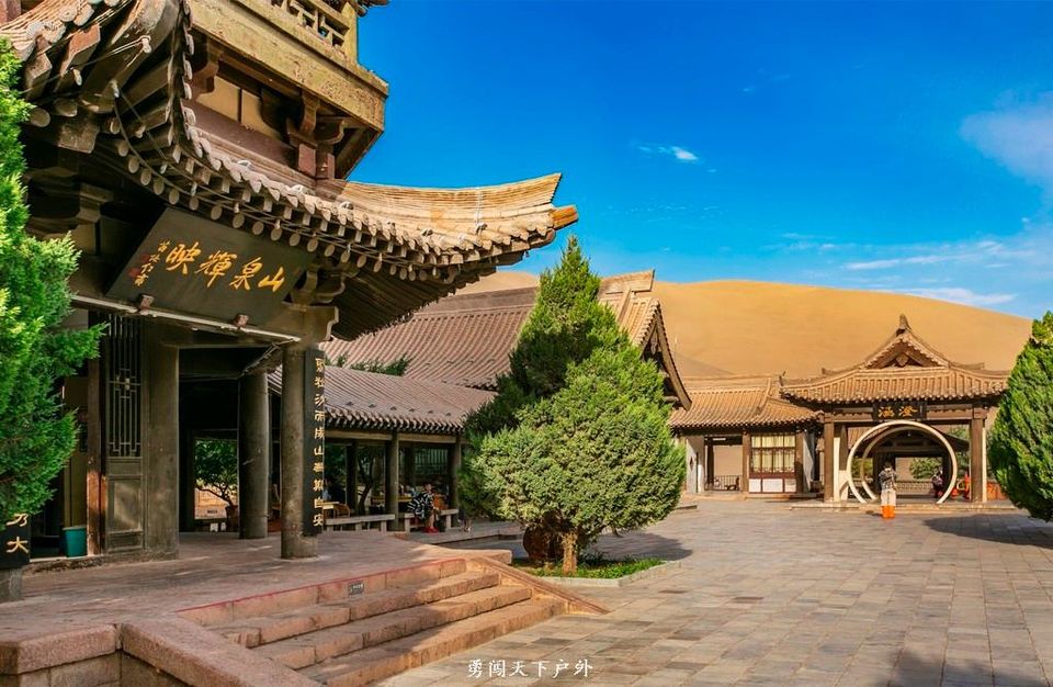 Cg-40lnwPK2IcEAxAAgzP8cSnBgAAFIAAHw4mMACDNX041