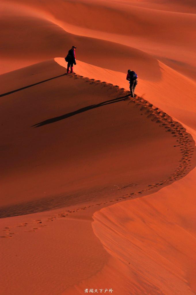 19854988_201634090000_2