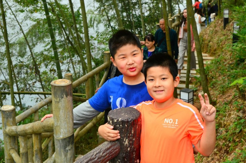 微信图片_20171012113216 - 副本