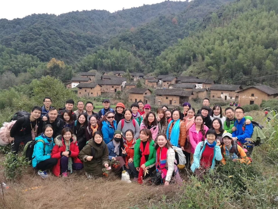 mmexport1511089494386