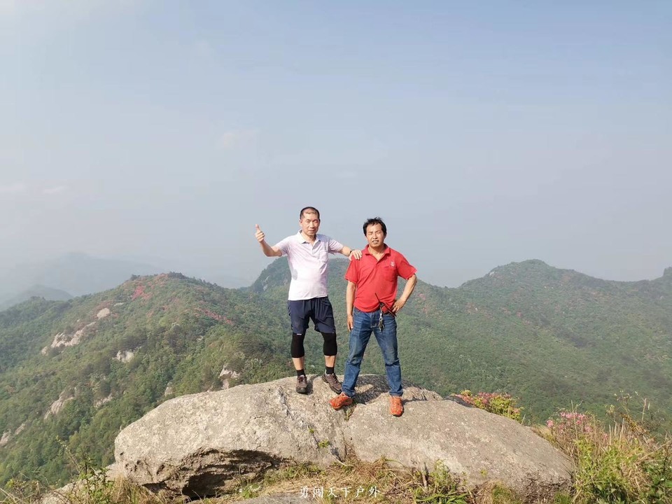 6c2b9ac91ced5a0d95bf410599c88eb