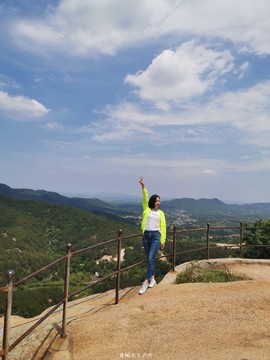 20efe4dc8b3f5aabe0e9ea2ccce23b3