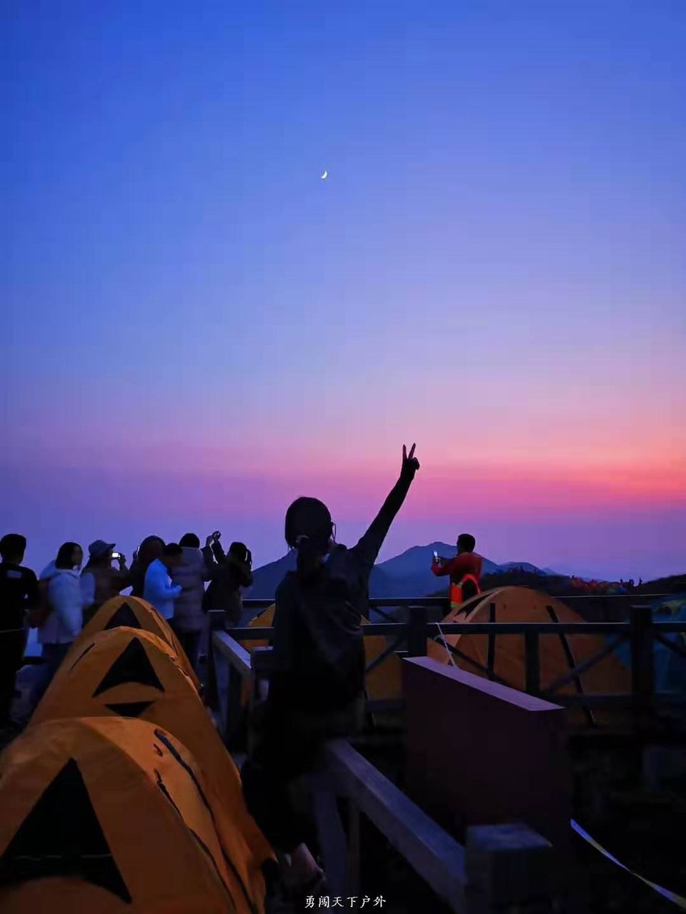 033c90f532b4eb379014492e79c4438