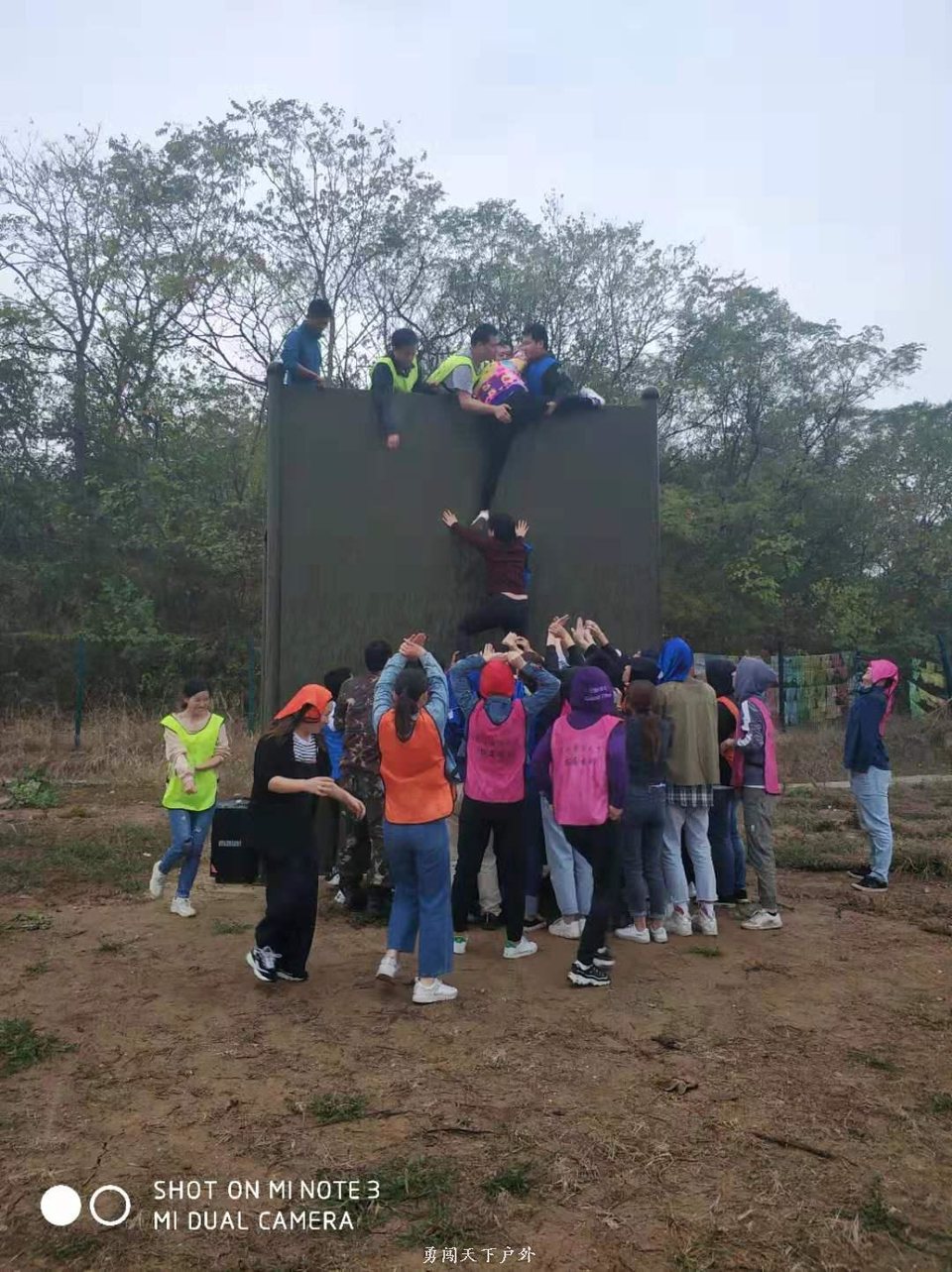 106af41e7c7a671262218da8a748927