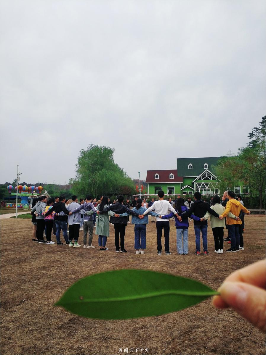 91d89148f83bbfacaf6a124d7aa5379