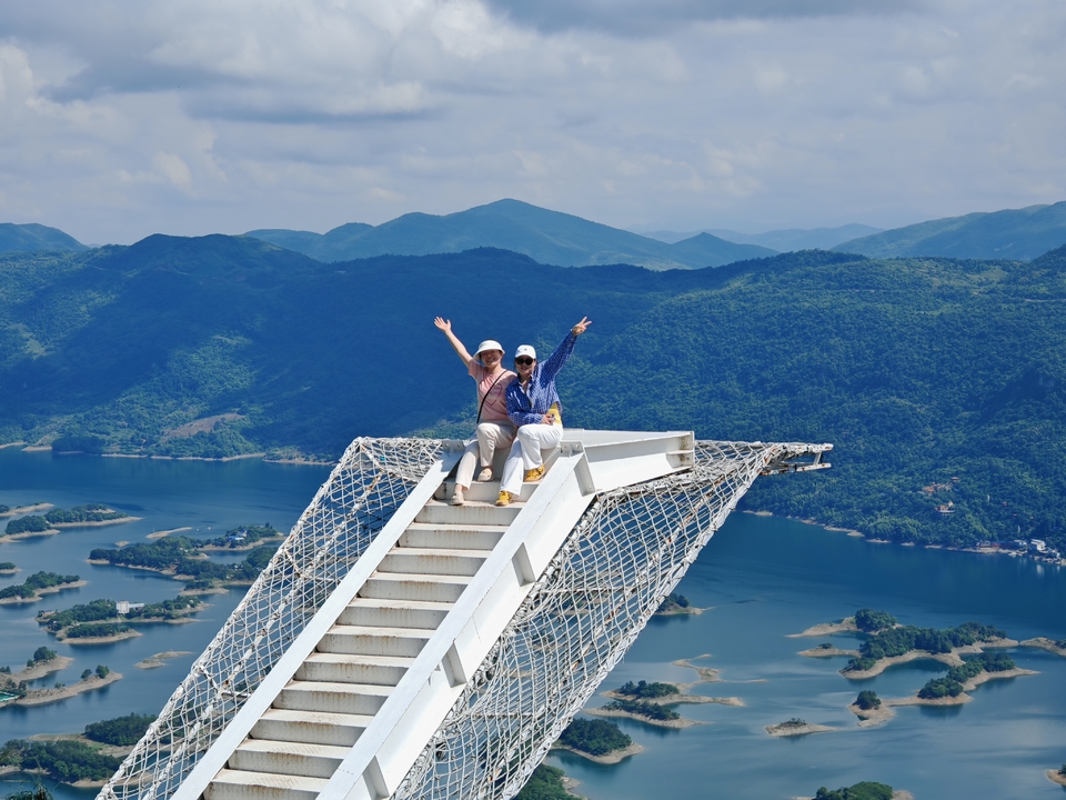 mmexport1747385795912