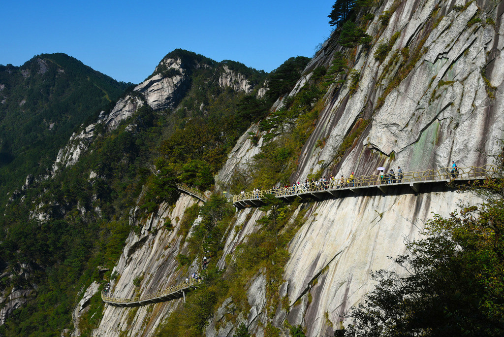 22-23号 大别山南武当 天堂寨玻璃栈道 中秋连穿赏月