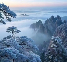 【冬日/黄山3日游】三山五岳之黄山，饱览松云石景+中国画里的乡村宏村+大通古镇乘船看江豚