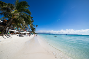 【春节/海南环岛9日游】打卡阳光海浪椰林风光之旅（2+1VIP豪华大巴）