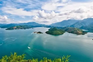 高铁出行！【魅力郴州三天】小东江+高椅岭+仰天湖+秘境竹筏九龙水寨+白廊+长卷+裕后街+马皇丘/瓦窑坪