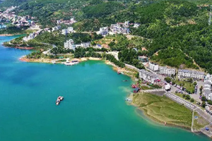 【深度郴州全景六天】小东江+高椅岭+莽山+汝城+仰天湖+金仙寨+竹筏九龙水寨+白廊+长卷+裕后街+马皇丘/瓦窑坪