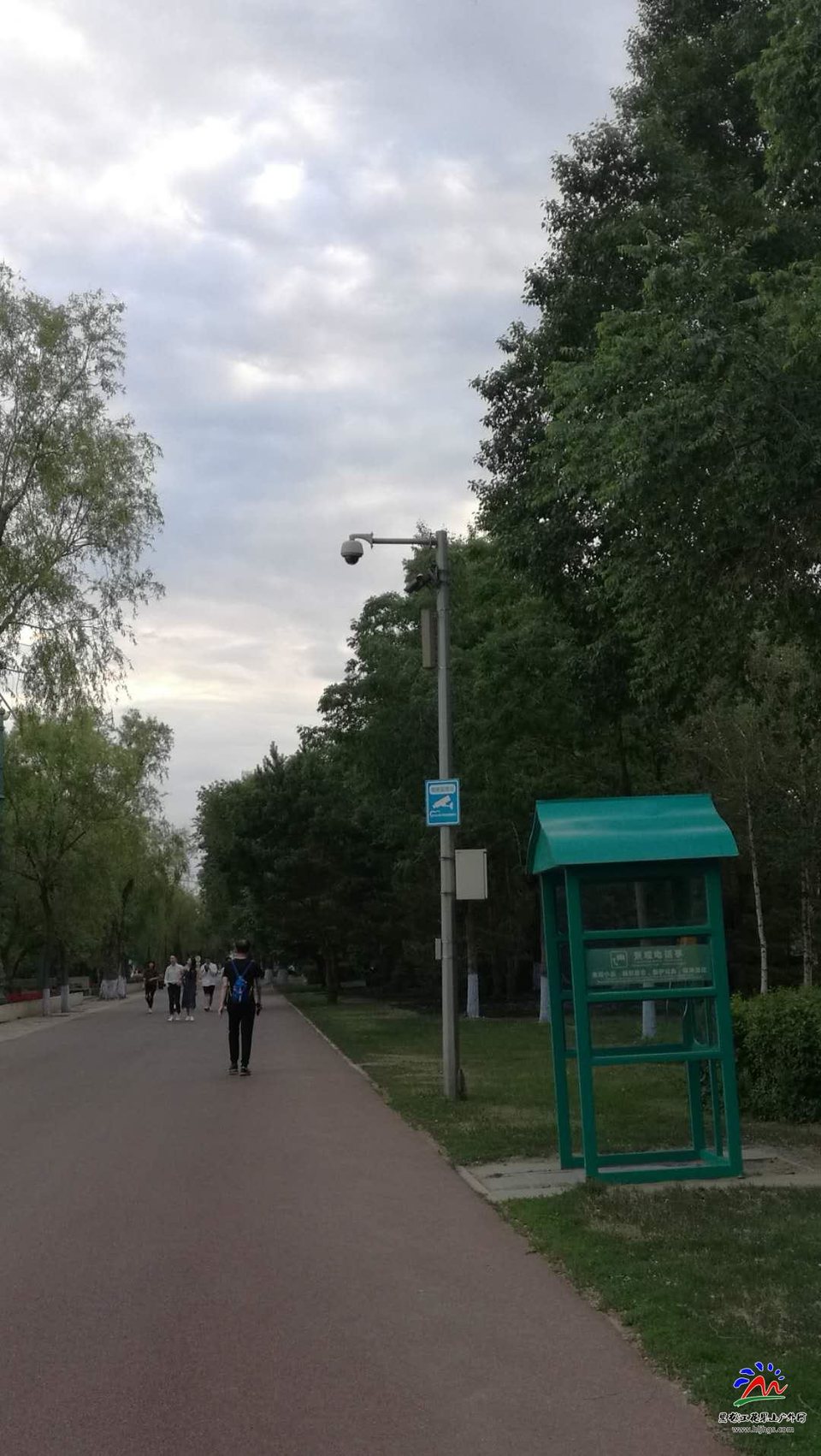 vALUU5XfYLrkTg2g6WIrV8ep7tmee0zSWEgxKwhl44g0OY6G2ETp9GqoqunuvIjY