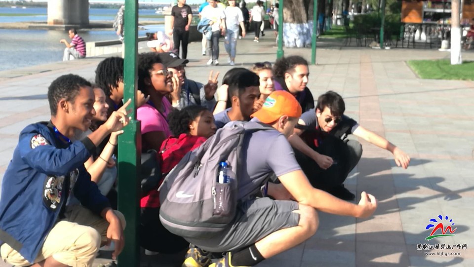 8a-Yw4Fj2kTxLGN_vJqVR_PLBpPtlnrrAWv48w4xI8PnZCcQgRG7DJAuVPPYQMwh