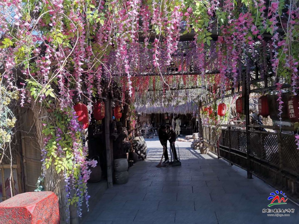 8Go-1Gonc5Olxuq-xEuUPoTzjYa_jvwlm5w-iQL3-9YiUhDV32Avn3JJCnYGqROA