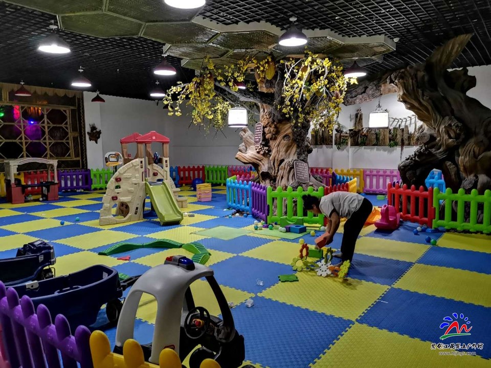 AzzOdtkxxCC19zeCeWGpKi3UeLwM6V16oA-73Zi18W4H4aTkmoUlNiibTjBhnzd9