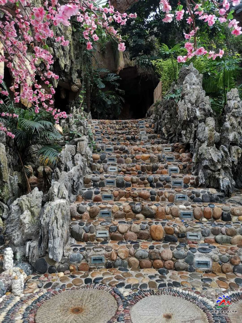 BlWGdtn-T_PJCFwuPLmPdjzXttU9M8cA8wIzepZ-7omgSj-8ctcx2ftss8Rz3I9c