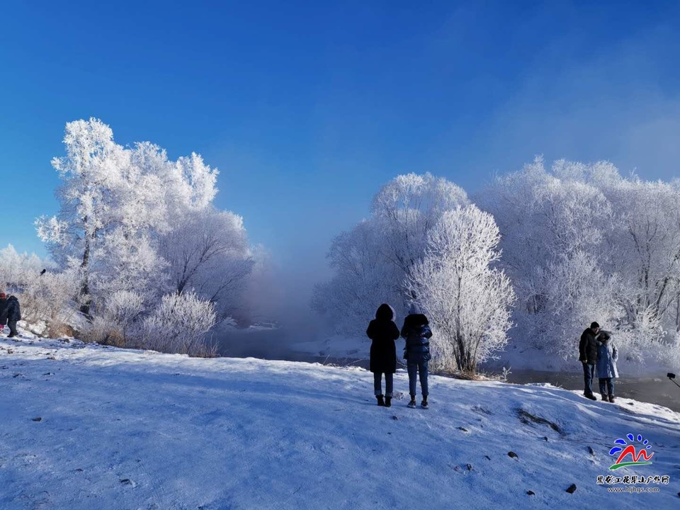 akhT4kjzM2WuUp_fmixsaoIhX3bRkxPb_IStMxMfxJf-PJWZsUmm0cQxR7c8wWqQ