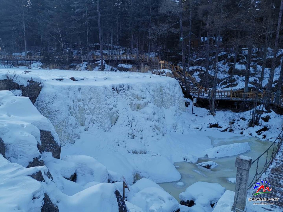 2bpJ53TOvNZhLzUM5iAGXKqxHHVF6qbCG8RzunIgnGNW1OIR5i5xvc-AIZnmS8r-