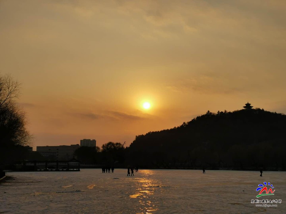 xisb3ESi0X5uQFeJtaplulRc69VtJ_jLthx01CzX6kX-mhDj_ArB_DeST7gVXmMG