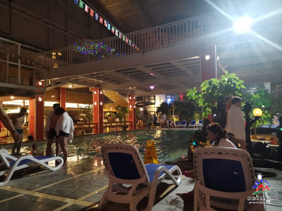 3URYj_uk8DPQYlBQrTQ39X7unVmEgld_hfk4TmYUIiF_WiMgKPeMzu4oNaiZuyUl