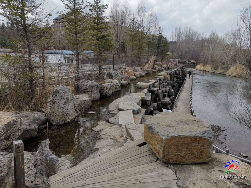 FmRmt-8tGb9OVyju_InyMagKX7RLUfhuxw9lV-qzpDM4y2zAj6Vg1tMxM3uXkuZ0