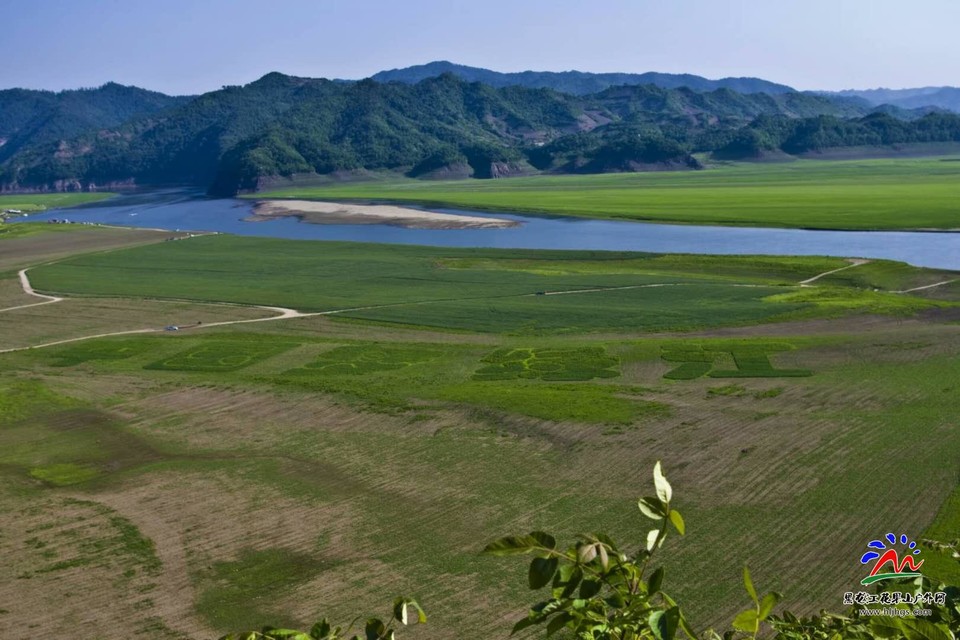 IlQg_ptsYsOI56bW000L_1W8SlIpQlQu8idRuAAI4Xff_e3CH7qg0jZNXj1M3gAI