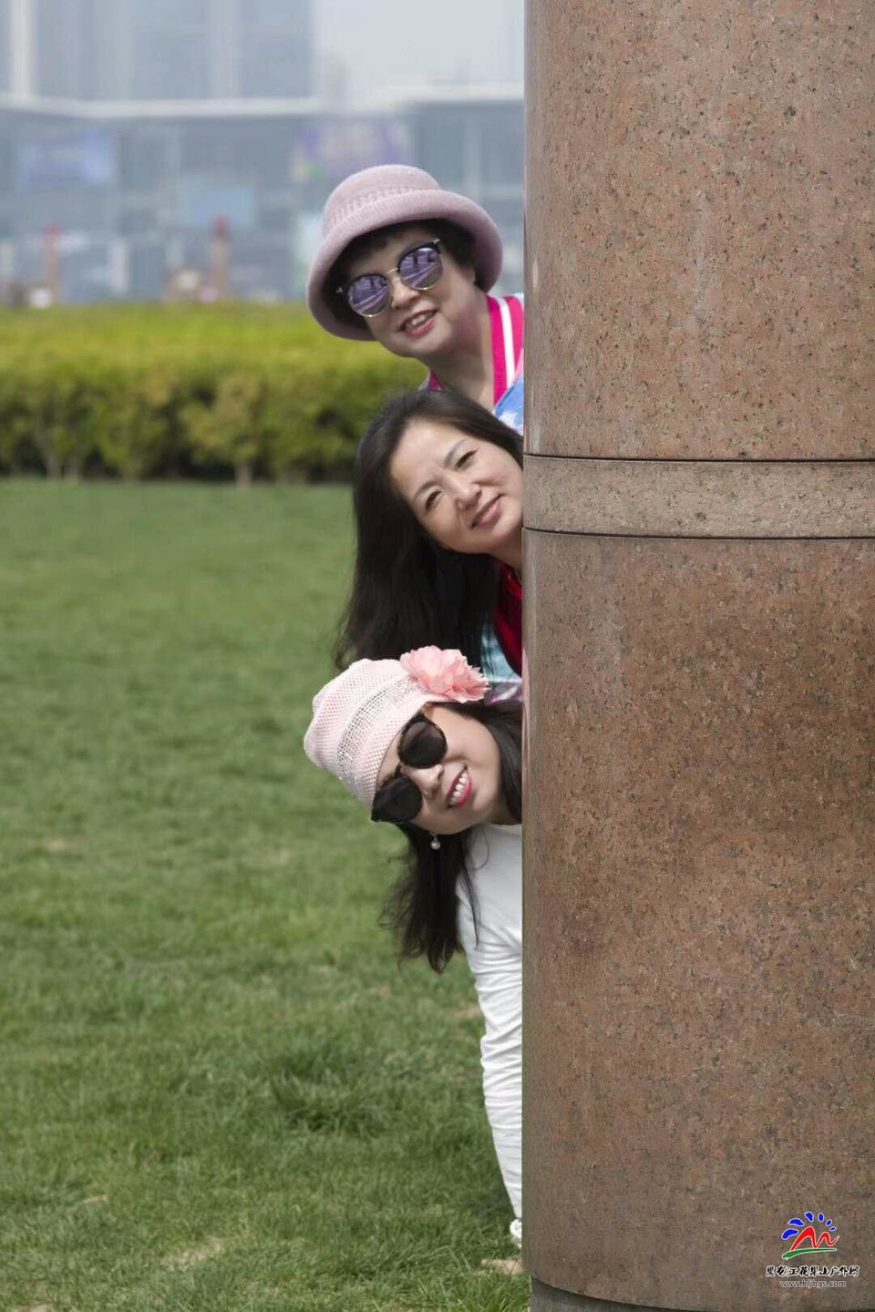 SwdcRcyX-go_MLUjkiDUzxaSMBSd_SoYmIMxhvAo5wbuCxcqbMkfnDvz2E98p01y