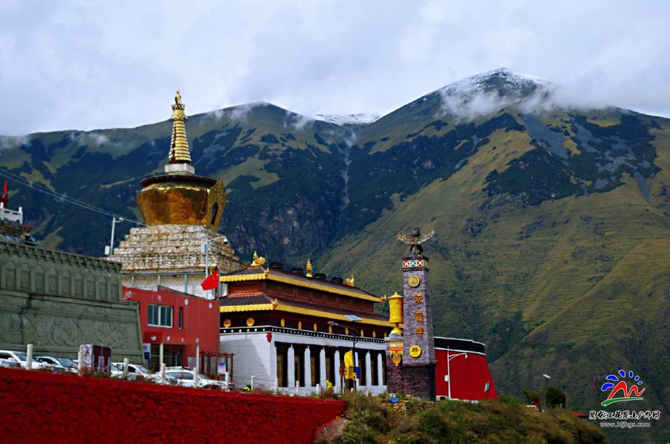 7e5LD_IfVEq1SK0fBdUZypyCew4XTIpDGy-q6U5oyFdC1XTlD0eaHLlr8iyRbnU5