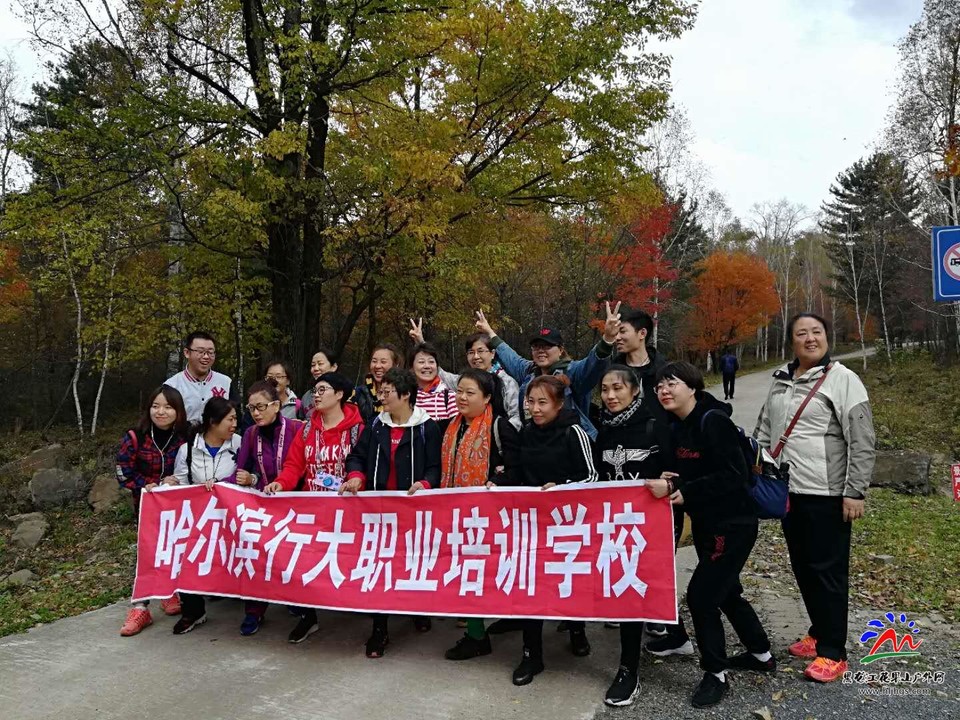 1hGVbnjfd1ryiS5BurHIjTQR6NyTKSQoN_XKluDxqWc7NauG-jE2T7MhjIXjEhAZ