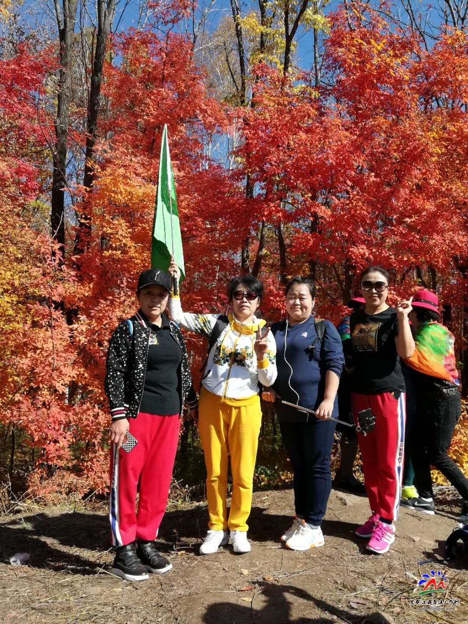 PadQlNHr7PPeBRPJzqpRG1l7ixK2GFbIISwa-KrotVIwXnDmQjwaUxdTb_sZdnK4