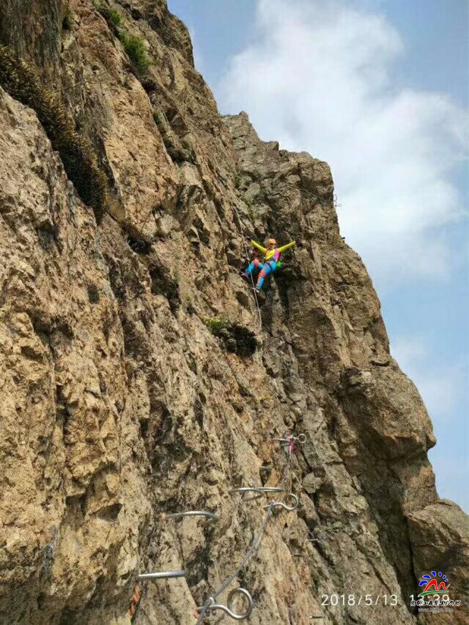 UcqOp9hvRv1Wa8sH1AUMc1TWbhJmL6dxgR6DR26vE4zDgldpoc1PLRtH1fM37KUS