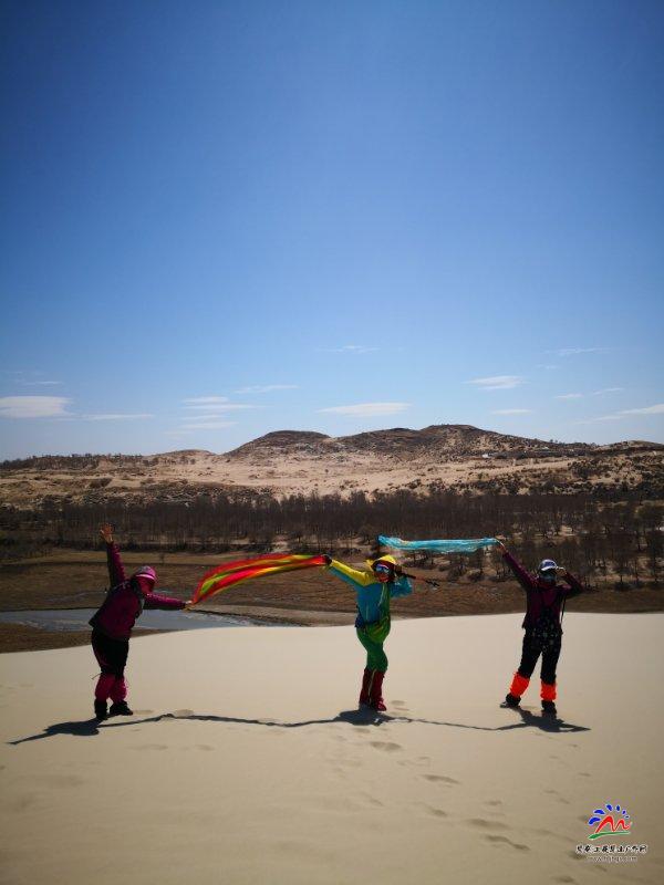 q3wrx-mP42xz63Gohg0AvErlKIz2Dxd_sSMz_k0u1yt--t5NU8gTk4_THhtGm9IY