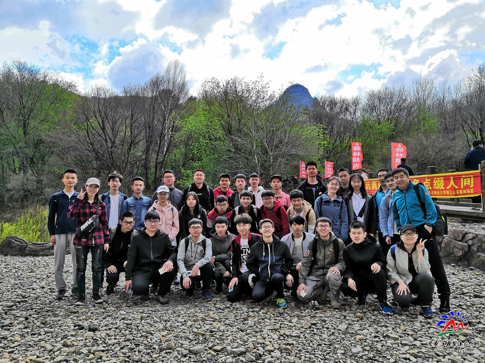 0000000000000000000000000000