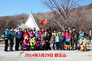 4月4日金龙山风景区踏青◆赏春天最美的冰凌花◆品美味农家12道大餐◆70元含特价门票+丰盛午餐+往返大巴+送保险