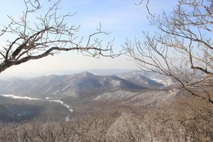 2月7日◆交界欢乐大赶集◆歪头砬子◆水墨山川◆休闲徒步登山◆采购正宗亚沟天一粘豆包◆农家美食◆单日活动召集【50元】