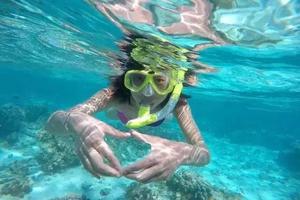 火爆！【大亚湾荒岛浮潜】珠三角最美海岛+准四星级海景公寓