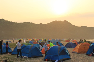 【五一香港露营】5月1-2日游塔门岛、香港马尔代夫，醉美大浪湾亲子露营