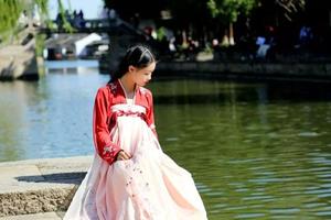 【阳光 | 西塘】疏柳斜阳醉江南 | 逛清幽月河街，寻店钟书阁，赏西塘夜景