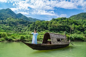 【阳光端午行 | 山水楠溪江】6月13~14日永嘉楠溪江竹筏漂流，永嘉书院，丽水古街，探访浙南林坑古村落2日游