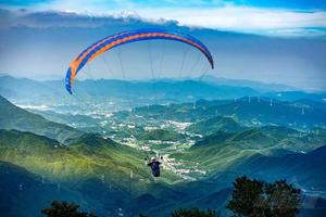 杭州天天发团【阳光 | 安吉云上草原】 | 云开初现！来这里赴一场浪漫之约！