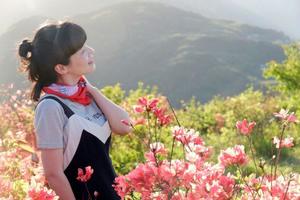 【阳光五一假日 | 花开桃源】5月4日晚-5日浙江最美杜鹃花古道，没有之一！这条史诗级徒步赏花线路。