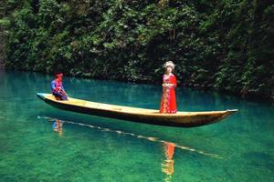 【阳光 | 地道恩施5日全景】寻梦恩施大峡谷，探寻秘境鹿院坪，解密土家恩施，打卡网红漂浮船