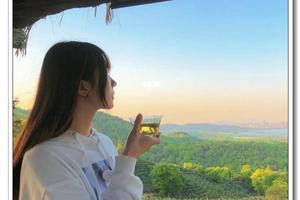 王哥义务带队【阳光户外】6.4 走九溪十八涧，龙井问茶，发现千与千寻汤屋，白鹤峰网红秋千，望全景西湖，许愿树徙步摄影打卡