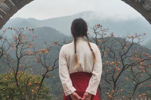 阳光【摄影秋色】10月19日（周六）新昌唐诗之路网红柿子林古村，网红梯田稻浪，双网红一日休闲摄影游