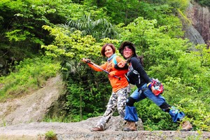 【阳光 | 徙步韩妃江古道】5月26日浙江第一美古道徒步路线，新昌丹霞古道，探幽倒脱靴~千丈幽谷。