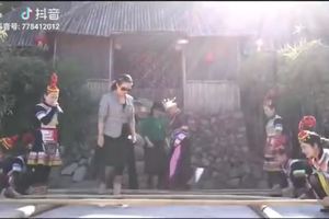 桐庐鹅溪畲寨表演