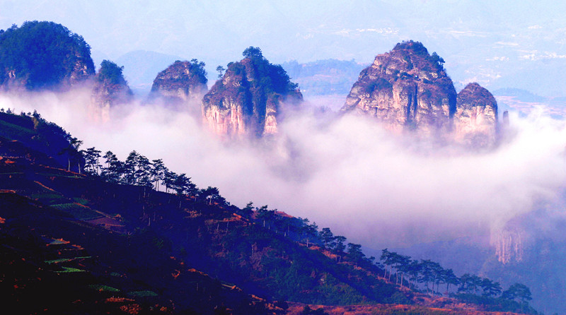新昌穿岩十九峰穿岩十九峰